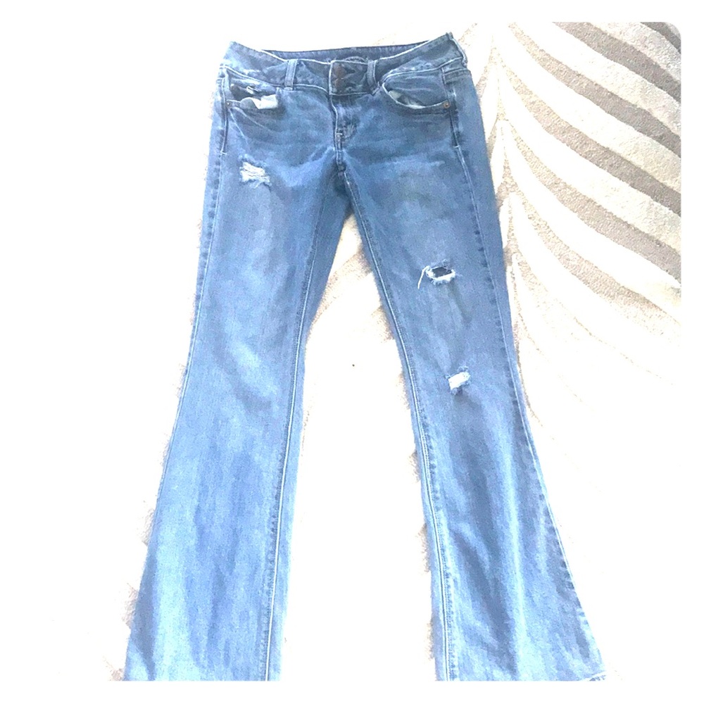 A&E Distressed jeans